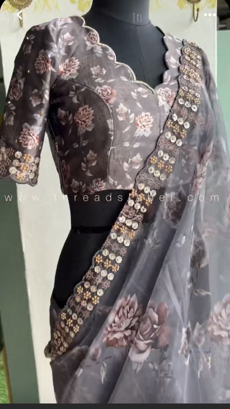 Long Blouse Designs, Blouse Designs High Neck, Blouse Designs Catalogue, New Saree Blouse Designs, Latest Model Blouse Designs, Fashionable Saree Blouse Designs, Cutwork Blouse Designs, Blouse Design Images, New Blouse Designs