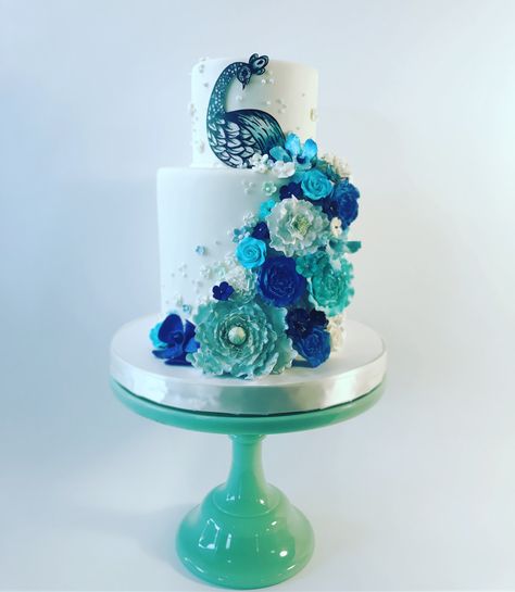 Peacock Cupcakes, Peacock Wedding Cake, Peacock Cake, Ugly Cakes, Dummy Cake, 70th Birthday Cake, Specialty Cake, Themed Wedding Cakes, Peacock Wedding