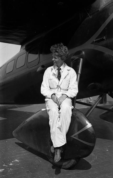 Female Aviator, Lockheed Electra, Equal Rights Amendment, Female Pilots, Off The Mark, Newark Airport, Aviation World, Air Race, Female Pilot