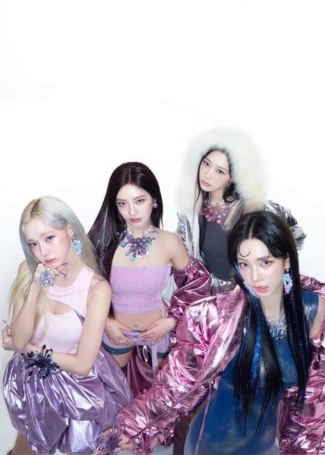 aespa is ready to dominate in new group teaser photos for their comeback with 'Armageddon' Pop Idol, Black Mamba, Group Photos, Lalisa Manoban, Big Bang, Korean Makeup, Kpop Girl Groups, K Pop Music, Pop Group