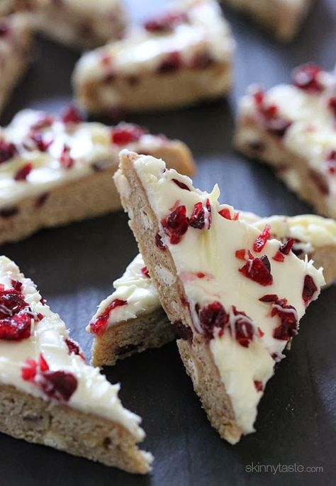 Cranberry Bliss Bars Starbucks, Bliss Bars, Cranberry Bliss, Bliss Bar, Cranberry Bars, Cranberry Bliss Bars, Weight Watchers Desserts, Skinny Taste Recipes, Ww Recipes