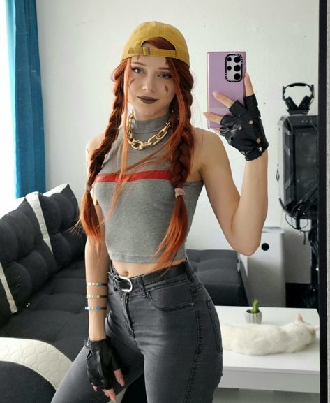 Fortnite Halloween Costume Women, Halloween Costumes Fortnite, Fortnite Costume Ideas, Marvel Cosplay Women, Hot Fortnite Costume, Fortnite Halloween Costume, Fortnite Jules, Fortnite Costume, Badass Halloween Costumes