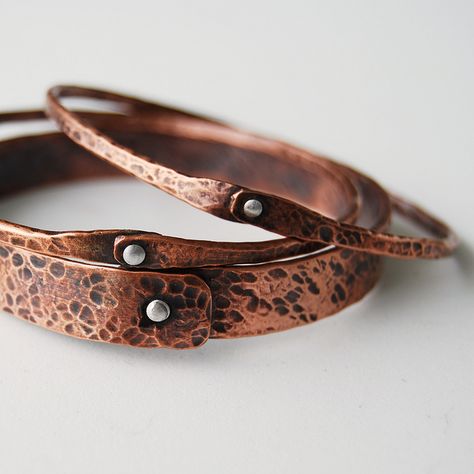 Rivet Jewelry, Copper Bangles, Copper Bracelets, Copper Jewellery, Metalsmithing Jewelry, Stacked Bangles, Jewelry Techniques, Work Jewelry, Leather Bracelets