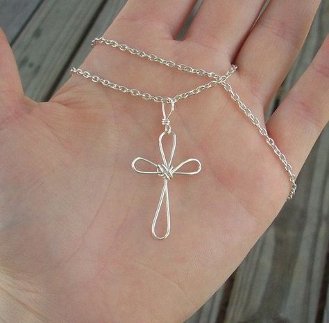 Wire Jewelery, Wire Jewelry Making, Wire Jewelry Tutorial, Wire Jewelry Designs, Diy Wire Jewelry, Wire Work Jewelry, Wire Necklace, Work Jewelry, Cross Jewelry