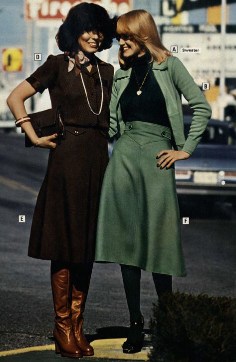 1975 Womens Fashion, 1975 Fashion Women, 1970s British Fashion, 1970s Women Fashion, 70s Office Wear, 1970 Womens Fashion, Vintage Office Outfits Women, 70s Work Outfit, 70s Office Fashion