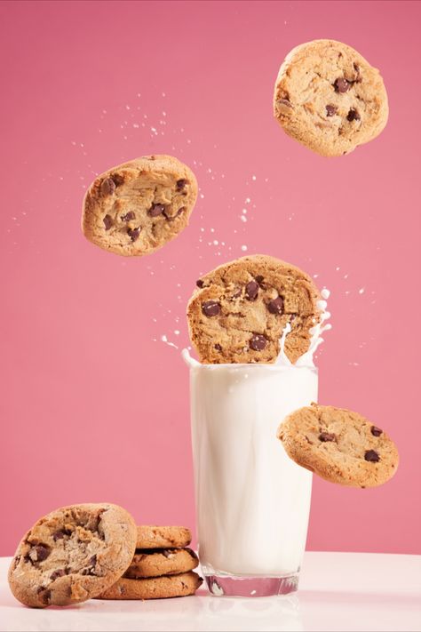 Milk And Cookies Photography, Baking Photography Aesthetic, Gen Z Food Photography, Food Photography Commercial, Food Photography Sweets, Milk Food Photography, Milk Photography Food, Milk Splash Photography, Shortbread Photography