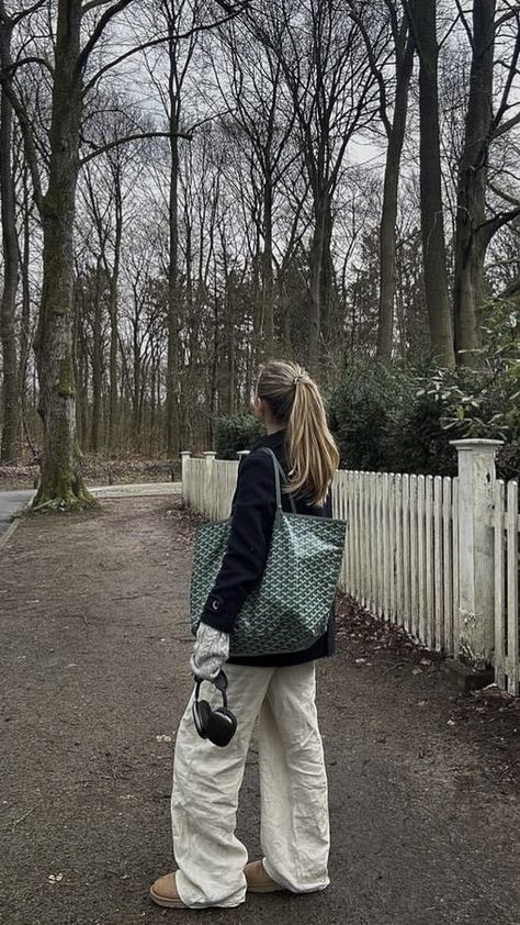 Green Goyard, Green Bag Outfit, Rainy Fall Day, Rainy Fall, Copenhagen Street Style, Cecilie Bahnsen, Wardrobe Goals, Danish Fashion, Goyard Bag