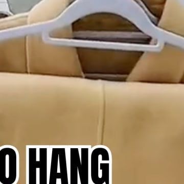 779K views · 26K likes | The Folding Hacks on Instagram: "Drop a ❤️ if this is helpful! How to hang long overcoat #foldingclothes #organize #storagehacks #folding #foldinghacks" How To Fold Coats For Storage, Chiffon Kimono, Long Overcoat, Scarf Women Fashion, Hanging Clothes, Folding Clothes, Storage Hacks, Fall Winter Wardrobe, Organization Hacks