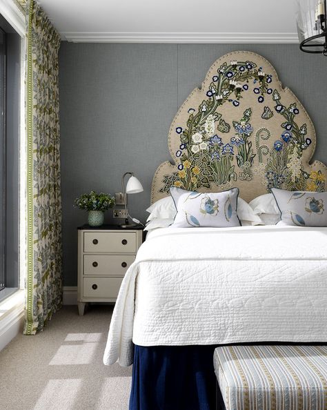 The exquisite hand-embroidered Tree of Life headboard by Kit Kemp. #hdmag #hdnovember #hospitalitydesign #inspiration #kitkemp Headboard Inspiration, Ham Yard Hotel, Kit Kemp, English Room, Design A Space, Boutique Hotels, Hotels Design, Dream Bedroom, Making Room