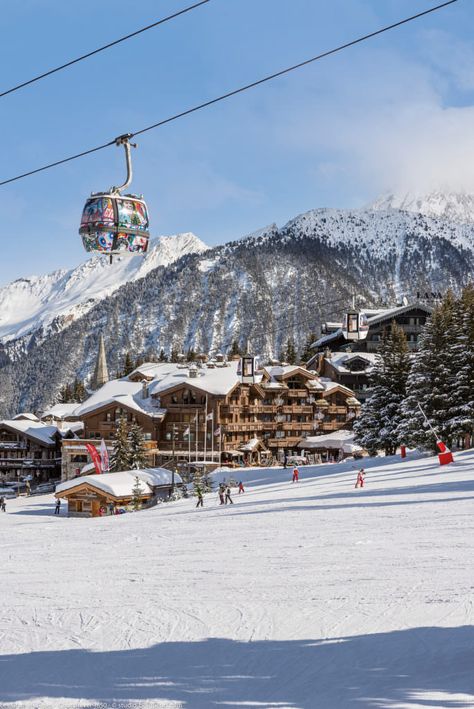 From pre- to après-: skiing the Courchevel - Travel Inspiration - Condé Nast Johansens Courchevel Aesthetic, Winter In France, French Alps Ski, Ski Trip Aesthetic, Skiing Holiday, Skiing Aesthetic, Ski Aesthetic, Winter Resort, Snow Trip