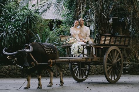 Filipiniana with a Twist: Spot The Unique Element in This Wedding! | https://brideandbreakfast.ph/2020/03/13/a-filipiniana-romantic-wedding/ Filipiniana Prenup Photos, Prenup Theme Unique, Filipiniana Themed Wedding, Prenup Theme, Prenup Outfit, Filipiniana Wedding Dress, Filipiniana Wedding Theme, Philippine Culture, Filipiniana Wedding