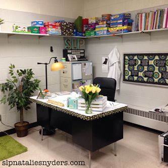 Speech Room Decor: Making the Most of Your Space - Speech Room Style Speech Therapy Office, Speech Classroom Decor, Room Decor Making, Speech Room Decor, Speech Therapy Organization, Therapy Classroom, Speech Classroom, Speech Therapy Themes, Speech Therapy Posters