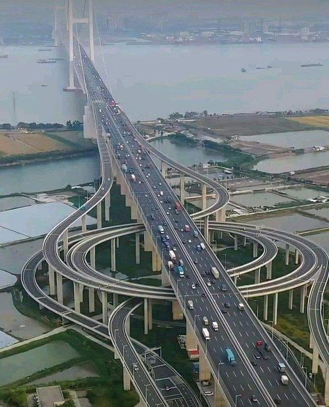 Nansha Bridge Guangzhou, China - Anas Hanif Bhatti Bridges Architecture, City Skylines Game, Site Plan Design, Cross River, Adventure Travel Explore, Epic Photos, Road Design, Bridge Design, Structure Architecture