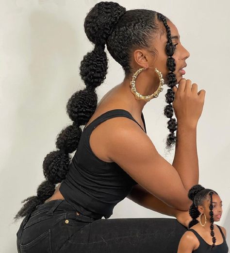 Afro-Inspired Bubble Ponytail Hairstyle Kankelon Hair Styles, Miss Africa, Chignon Simple, Character Descriptions, Afro Ponytail, High Ponytail Hairstyles, Bubble Ponytail, Marley Hair, Natural Afro Hairstyles