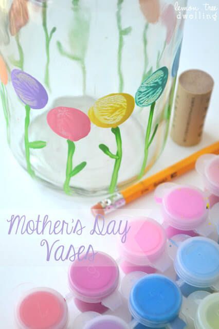 Pinky Girl, Mason Jar Vases, Gift Jar, Diy Father's Day Gifts, Free Gift Tags, Mason Jar Gifts, Diy Mothers Day Gifts, Mason Jar Candles, Painted Mason Jars