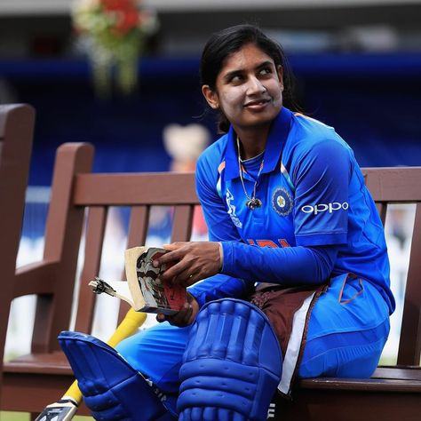 Mitali Raj, Cricket Books, Mithali Raj, Reading Literature, Lovers Day, Books Reading, Cricket Team, Insta Story, Literature