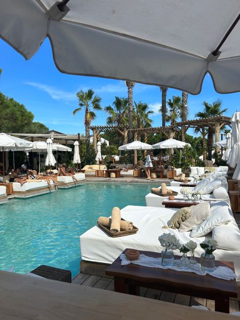 San Tropez Aesthetic, San Tropez France, St Tropez Beach Club, Saint Tropez Aesthetic, St Tropez Aesthetic, Beach Club Aesthetic, Saint Tropez Beach, Saint Tropez France, St Tropez France