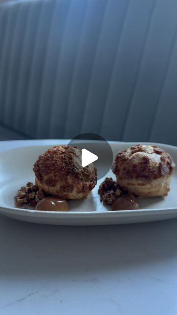 SARA on Instagram: "Sara Profiteroles with Salted caramel, pecan & dulce de leche 😍 

#sararestaurant #sara #fooddudes #kingandportland
#yyzeats #yyzfood #yyzfoodie #torontoeats
#torontofood #torontofoodie #torontofoodies" Toronto Food, Caramel Pecan, Salted Caramel, Caramel, Salt, Restaurant, On Instagram, Instagram, Profiteroles