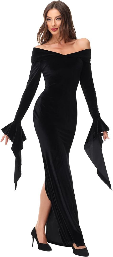 Morticia Addams Style Costume for Women offered through Amazon Morticia Addams Fantasia, Morticia Addams Outfit, Morticia Addams Style, Witch Dress Halloween, Morticia Addams Dress, Addams Morticia, Addams Family Halloween Costumes, Addams Family Halloween, Morticia Addams Costume