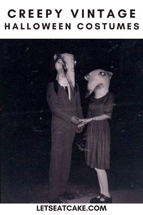 30 Vintage halloween costumes that are creepy. For some reason, everything was scarier back in the day and these vintage Halloween costumes are truly chilling. #halloween #costumes #vintage #creepy #spooky Vintage Halloween Costumes, Scary Couples Halloween Costumes, Halloween Costumes Women Scary, Scary Clips, Old Halloween Costumes, Terrifying Halloween, Halloween Costumes Diy Couples, Creepy Halloween Costumes, Gif Terror