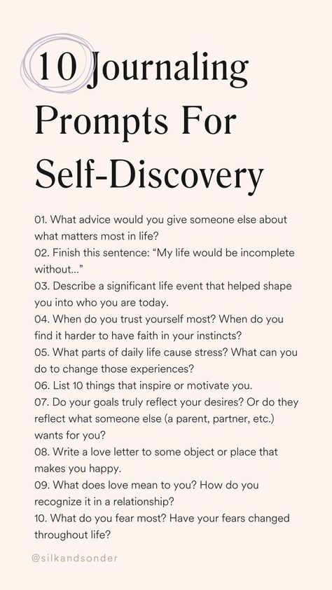 Having journal prompts for your self-discovery journey can be incredibly helpful. There are so many aspects to understanding your character. And doing the much-needed journaling and reflection to experience personal growth is part of the process. Depending on your mood -- whether you’re feeling overwhelmed or excited to dive in -- you may want to focus your self-discovery journaling on different topics. Save this post for later! Writing Prompts Journal Self Discovery, What To Write Down In A Journal, Journaling Prompts For Self Improvement, Topics To Write About Journals Ideas, Character Journal Prompts, Journal Ideas To Know Yourself, Journal For Success, What Do You Write About In A Journal, Journal Feelings Thoughts