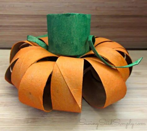 29 Fall Toilet Paper Roll Crafts Halloween Paper Roll Crafts, Fall Toilet Paper Roll Crafts, Pumpkin Toilet Paper Roll, Halloween Toilet Paper Roll Crafts, Halloween Toilet Paper, Frankenstein Craft, Valentine Day Video, Toilet Paper Tube, Autumn Paper