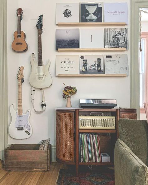 Home Music Rooms, Record Room, Guitar Room, Music Room Decor, Deco Studio, Inspired Interiors, December 23, Apartment Decor Inspiration, Apartment Inspiration