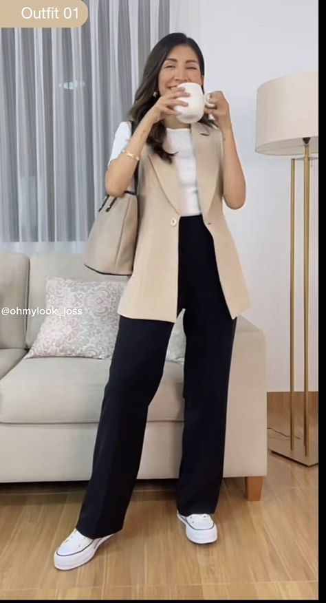 Office Brunch Outfit, Government Office Outfits Women, Engineer Work Outfit, Outfit Semiformal Verano, Corporate Outfits Midsize, Outfit Brunch Invierno, Outfit Formal Verano, Outfit Semi Formal Mujer, Women Ceo Outfit