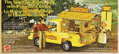 The Sunshine Family were the most 1970s toys of the 1970s Sunshine Family Dolls, Sunshine Family, 1970s Toys, Barbie Playsets, Play Sets, Family Cruise, Vintage Memory, Hello Dolly, Childhood Toys