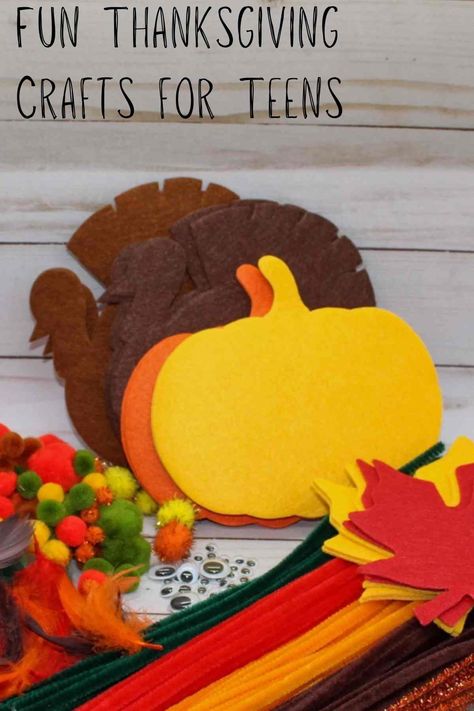 18 Fun Thanksgiving Crafts for Teens - momma teen Thanksgiving Teen Crafts, Thanksgiving Crafts For Teens, Crafts Teens, Fun Thanksgiving Crafts, Teen Crafts, Easy Thanksgiving Crafts, Crafts For Teens To Make, Thanksgiving Inspiration, Turkey Craft