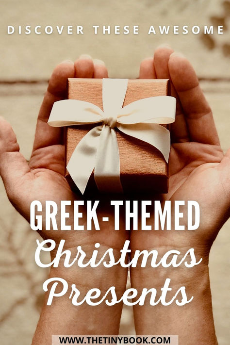 All-Greek, catalog of Christmas presents to bring a little slice of Greece a tiny bit closer this cold season. Either for you or for that Greek fan friend who cannot stop thinking of going back to the islands. Pick yours… and trust me, they’re truly amazing! Christmas In Greece, Greece Bucket List, Best Winter Vacations, Greece Gifts, Travel Themed Gifts, Greece Travel Guide, Travel Products, Blogger Tips, Boyfriend Birthday