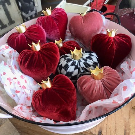 We're IN LOVE with this latest shipment of Hot Skwash! ❤️ How can you go wrong with VELVET CROWNED HEARTS?!! In very limited quantities! ❤️… Country Valentine, Valentines Day Decor, Fabric Hearts, Love And Friendship, Secret Compartment, Heart Day, Velvet Heart, Velvet Pumpkins, My Funny Valentine