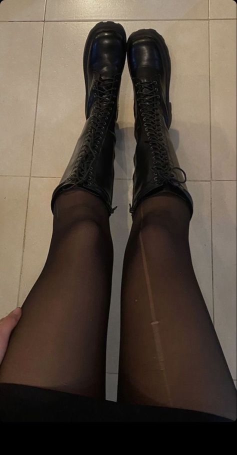 Legs Aesthetic, Dr Shoes, Wearing Black, Fitness Inspo, Ideas Style, Home Ideas, Fashion Inspo Outfits, Me Too Shoes, Black Shoes