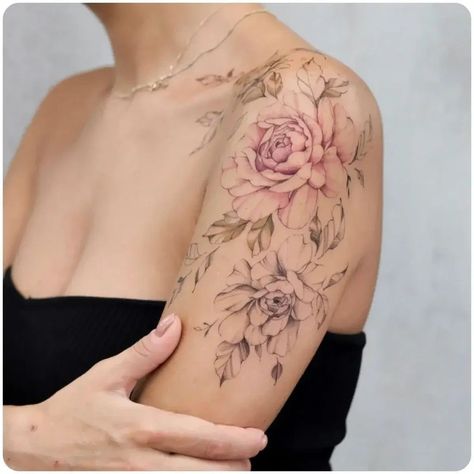 Peony Floral Tattoo, Front Shoulder Tattoo, Colorful Floral Tattoo, Shoulder Tattoo Ideas, Feminine Shoulder Tattoos, Front Shoulder Tattoos, Colour Tattoo For Women, Mastectomy Tattoo, Floral Tattoo Shoulder