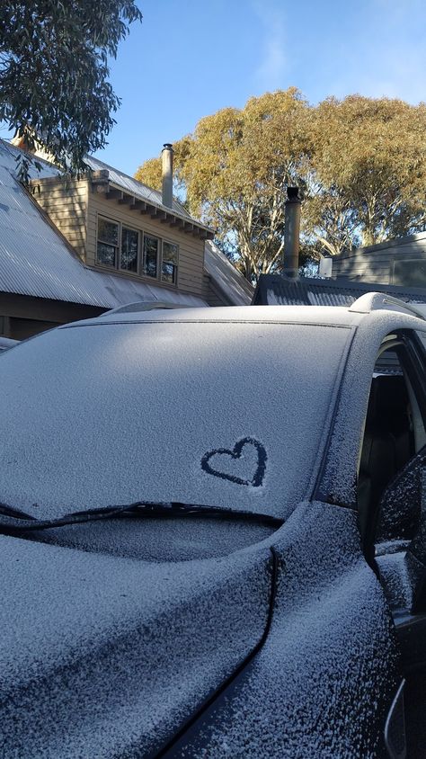 snow, car, heart, friends, family, australia, travel, holiday, ski, snowboard, aesthetic, winter, autumn, fall Winter Aesthetic Australia, Winter Road Trip Aesthetic, Snowboard Aesthetic, Winter Driving, Winter Road, Snow Pictures, Winter Mood, Snow Trip, Aesthetic Winter