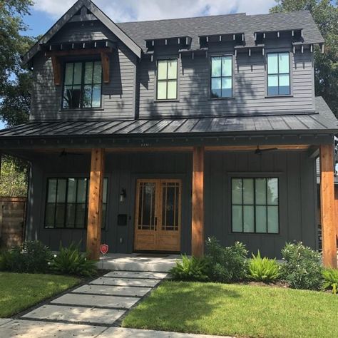 Sherwin Williams Peppercorn Paint Color Review Dark Charcoal House Exterior, Peppercorn Exterior, Peppercorn Paint Color, Peppercorn Paint, Peppercorn Sherwin Williams, Sherwin Williams Peppercorn, Exterior Paint Sherwin Williams, Sherwin Williams Exterior Paint Colors, Charcoal House