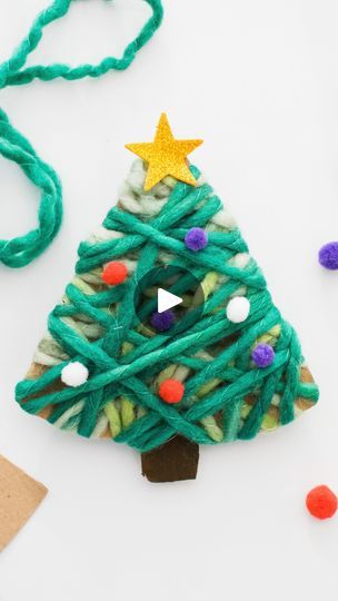 Cardboard Christmas Tree, A Simple Christmas, Christmas Tree Craft, Christmas Tree Shape, Paint Sticks, Baby Montessori, Christmas Crafts For Toddlers, Tie A Knot, Tree Craft