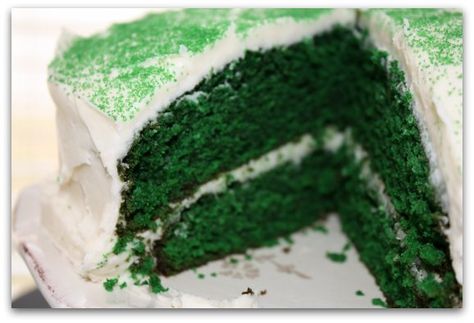 St. Patrick's Day~Green Velvet Cake with Cream Cheese Frosting Green Icing Cake, Green Velvet Cake, St Patricks Day Cakes, Lavender Cake, Green Cake, Cake With Cream Cheese Frosting, With Cream Cheese Frosting, Saint Patrick's Day, Cake With Cream Cheese