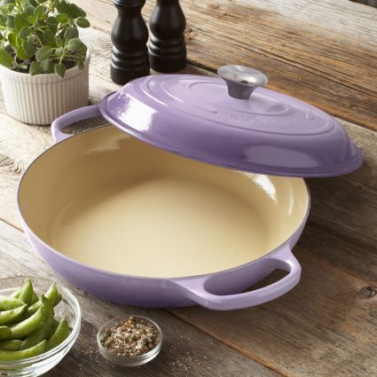 Le Creuset Just Released The Prettiest Line Yet Assiette Design, Cocina Shabby Chic, Le Creuset Cookware, Purple Kitchen, Kitchen Must Haves, Cooking Gadgets, Cute Kitchen, Cool Kitchen Gadgets, Kitchen Equipment