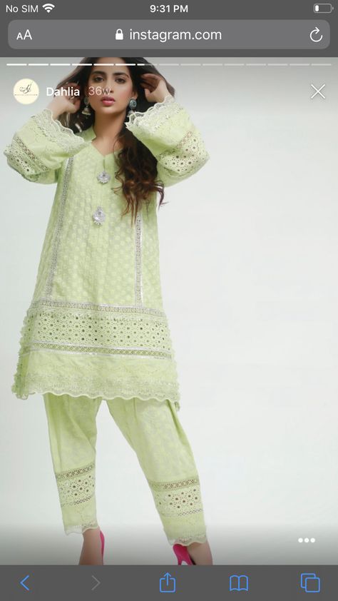 Chicken Pakistani Suits, Chicken Shirts For Women Pakistani, Shirts For Women Pakistani, Chicken Shirts For Women, Traditional Suit, Chikankari Suits, Casual Suits, Formal Clothes, Pakistani Style