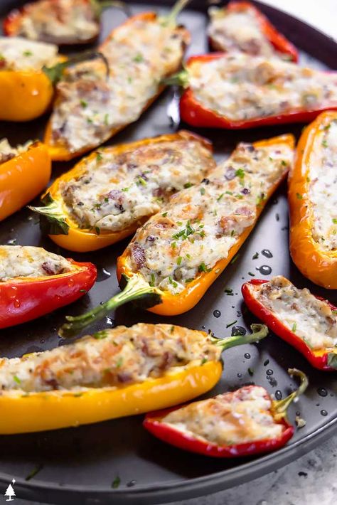 These savory cream cheese and bacon stuffed mini peppers will make even the pickiest of pepper eaters, pick up another! #stuffedminipeppers #lowcarbstuffedminipeppers Stuffed Roasted Peppers, Cream Cheese Stuffed Peppers, Oven Roasted Zucchini, Mini Peppers, Muenster Cheese, Mini Sweet Peppers, Roast Zucchini, Cheese Stuffed Chicken, Pine Kitchen