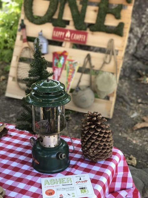 Vintage Camping Birthday Party Ideas | Photo 1 of 12 | Catch My Party Retro Camping Aesthetic, Vintage Camping Aesthetic, Vintage Camping Photos, Camping Birthday Party Ideas, Camping Photo, Camping Birthday Party, Retro Camping, Boy Birthday Party Themes, Birthday Vintage