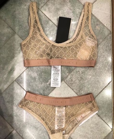 Sports Bra Outfit, Perfect Bra, Bra And Panty Sets, Bra Set, Lingerie Set, Tom Ford, Short Sets, Cartier, Designer Brands