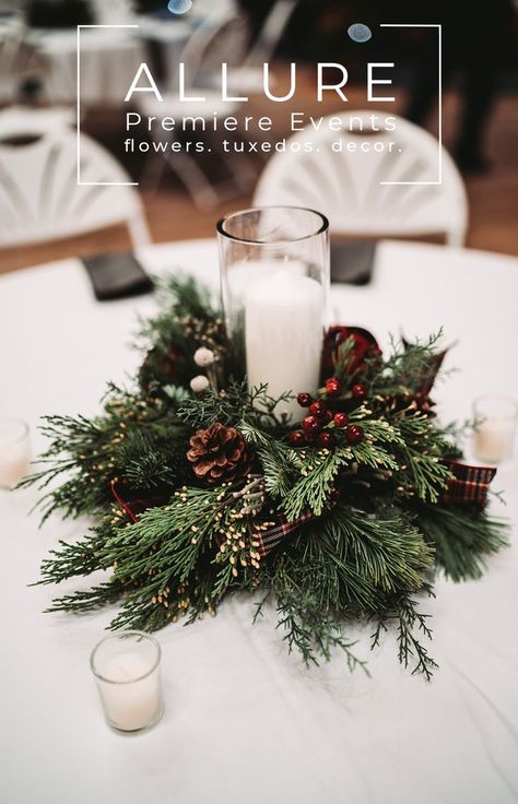 Valentines Party Food Ideas, Winter Wedding Table Centerpieces, Wedding Guest Table Centerpieces, Food Ideas To Make, Pine Cone Wedding, Classic Winter Wedding, Christmas Wedding Flowers, Valentines Party Food, Winter Centerpiece