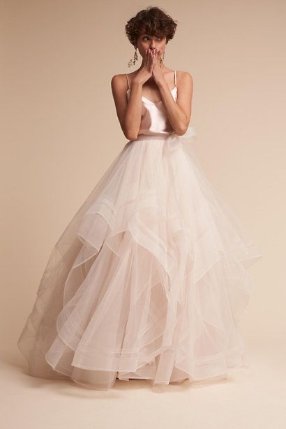 House of Ollichon loves...Bridal Skirts. #bridalskirt #bridalwear #twopiece Bhldn Wedding Dress, By Watters, Wedding Gown Styles, Bridal Skirts, Royal Wedding Dress, Anthropologie Wedding, Wedding Skirt, Wedding Elegant, Moscato