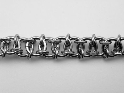 Full Persian Chainmaille Tutorial, Diy Chainmail Jewelry, Chainmail Patterns Tutorials, Chainmaille Weaves, Chainmaille Patterns, Chain Mail Earrings, Chainmaille Jewelry Patterns, Chain Maille Patterns, Chainmail Patterns