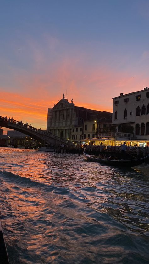 #sunset #venice #italian #veniceitaly #aesthetic #travel #view #boat Dangerous Aesthetic, Venice Italy Aesthetic, Venice Aesthetic, Venice Sunset, Venice Boat, Italy Aesthetic, Aesthetic Travel, City Aesthetic, Dream Board