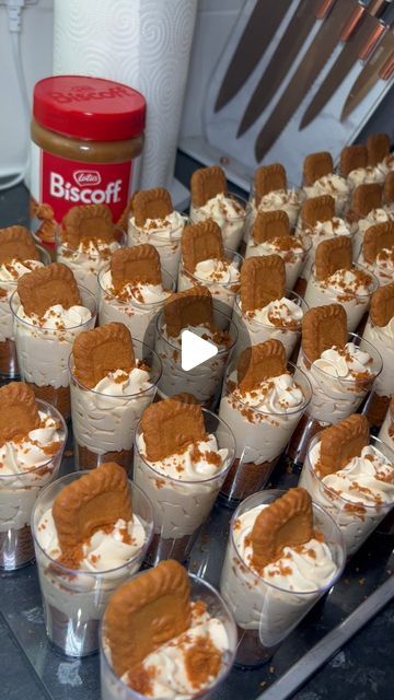 Dessert Tables UK on Instagram: "Biscoff Cheesecakes are our best sellers 🤩  DM us for enquiries 💌 #biscoffcheesecake #biscuits #dessert #dessertsetup #desserttable #sweet #events #baker" Biscoff Cheesecake Mini, Biscoff No Bake Cheesecake Cups, Biscoff Mini Cheesecake, Biscoff Cheesecake Shooters, Lotus Biscoff Dessert Cups, Biscoff Desserts, Cheesecake Shooters, Cheesecake Trifle, Biscoff Cheesecake