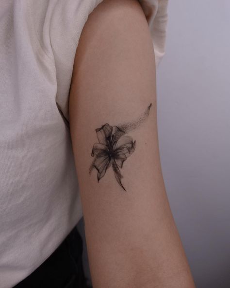 x-ray lily with pollen flow . . #xraytattoo #lilytattoo #floraldesign #dotworker Lily Tattoo, Word Tattoos, X Ray, I Tattoo, Floral Design, Lily, Dots, Tattoos