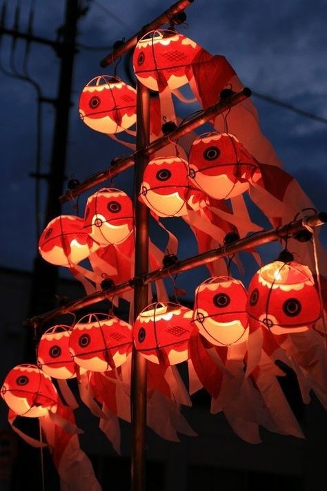 Japanese Paper Lanterns, Japanese Lantern, Monte Fuji, Japanese Lanterns, Asian Inspiration, Japan Aesthetic, Japanese Restaurant, Paper Lanterns, Japanese Culture